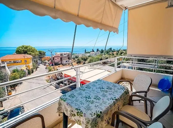 Monda Apartments Dhermi